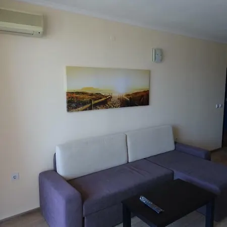 Atlantis Sarafovo Private Apartment
